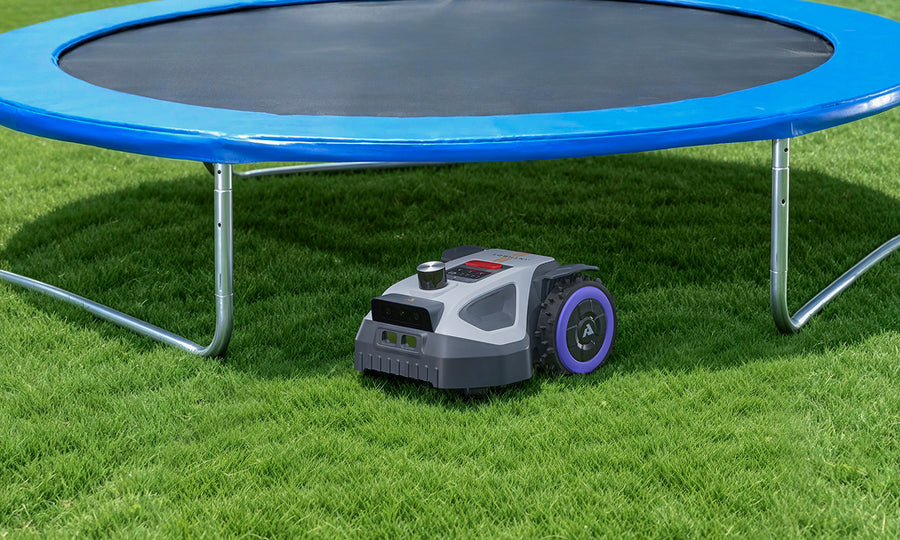 Unter dem Trampolin